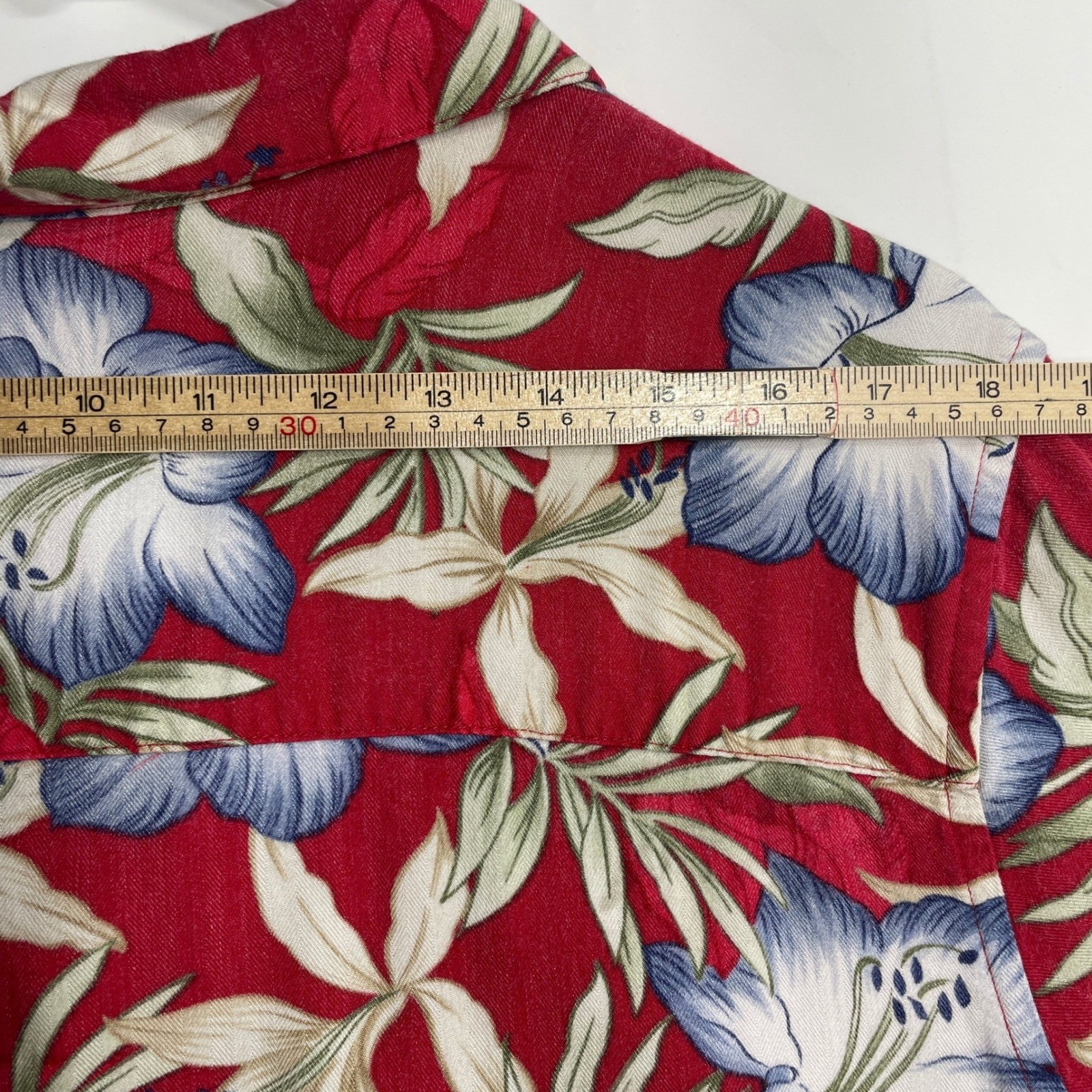 Vtg Havana Jacks Cafe XL Red Floral Hibiscus Rayon Hawaiian Camp Shirt Tropical