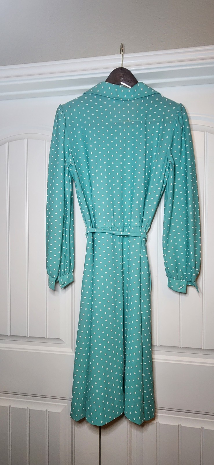 1970’s Vintage Sears „The Shirtdress” polka dot polyester pockets, tie belt 8-10