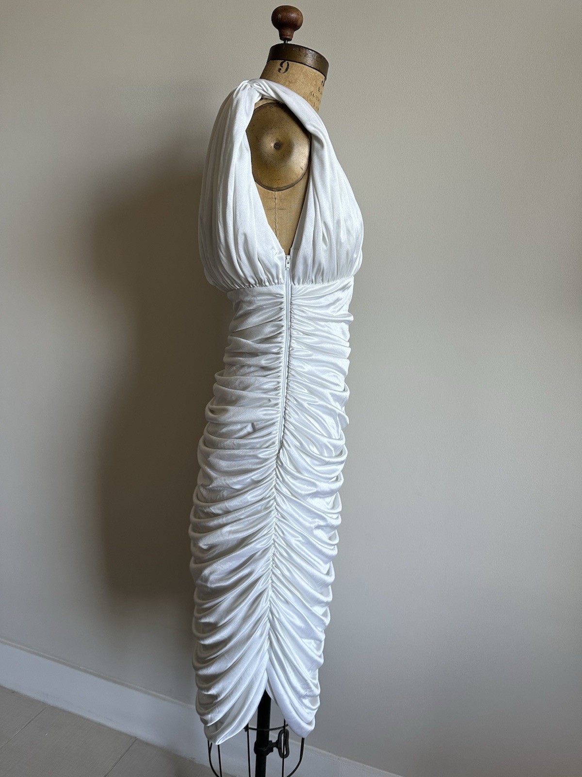 Vtg Lizzy & Johnny by Lucero Draped White Dress. Washed. May smell moth balls.