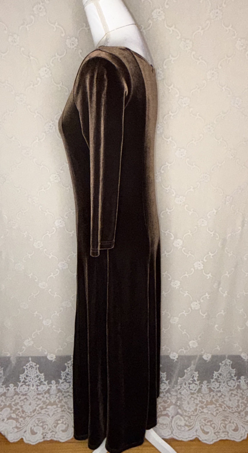 VTG Eddie Bauer Brown Flat Stretch Velvet Long Shift Dress Size Medium 36 Bust