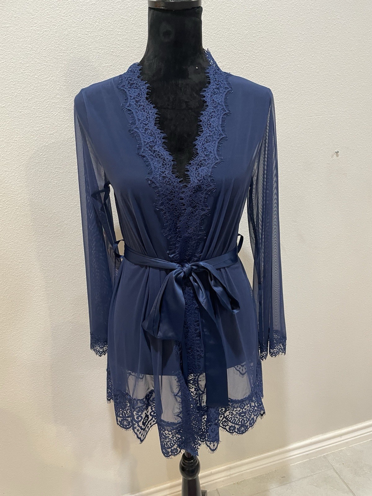 VTG Chiffon Nylon Satin Trim & Lace Sheer Nightie Robe