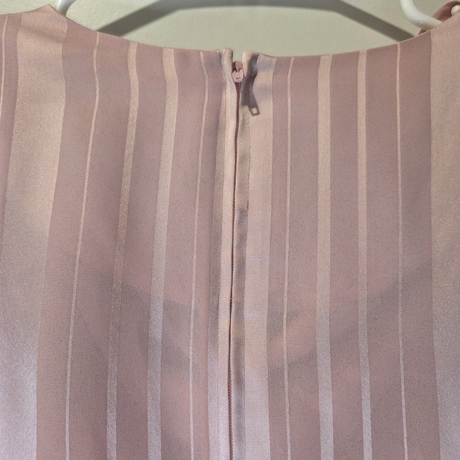 Vintage 80’s Retro Leslie Pomer Pink Dress Size 18B Cowl Neck Shoulder Pads