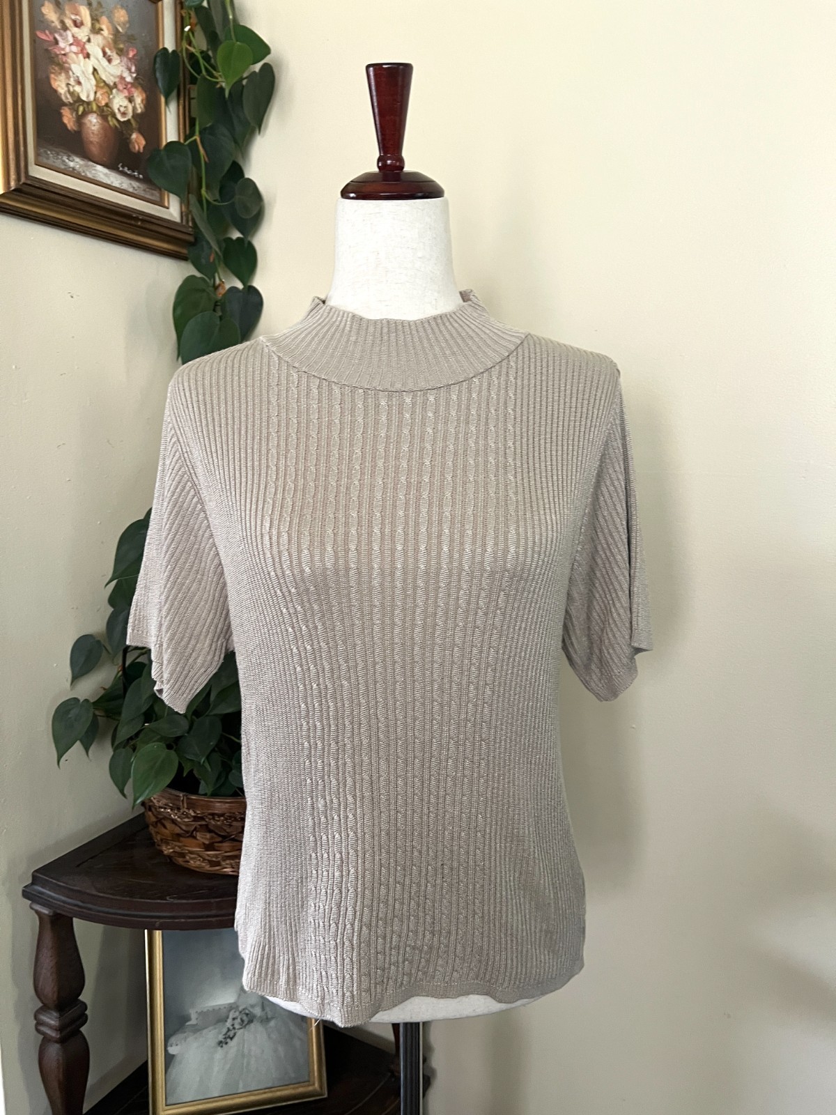 Vintage Jaclyn Smith Beige Short Sleeve Cable Knit Ribbed Sweater sz S