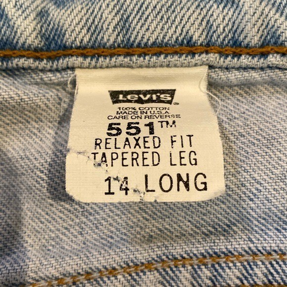 Levi’s 551 vintage 90’s tapered leg jeans relaxed fit 14 long 30″ waist
