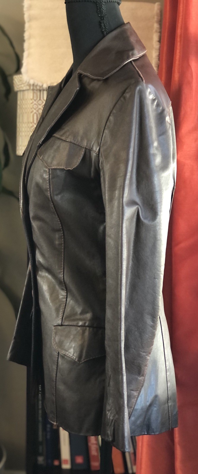 Vintage 1970s LEARSI Leather Jacket Size 14/Small Brown Cool Fashion Button GUC