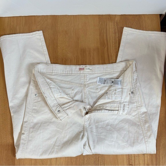 Signature by Levi Strauss | Heritage High-Rise Straight Jeans Off-White Size 14