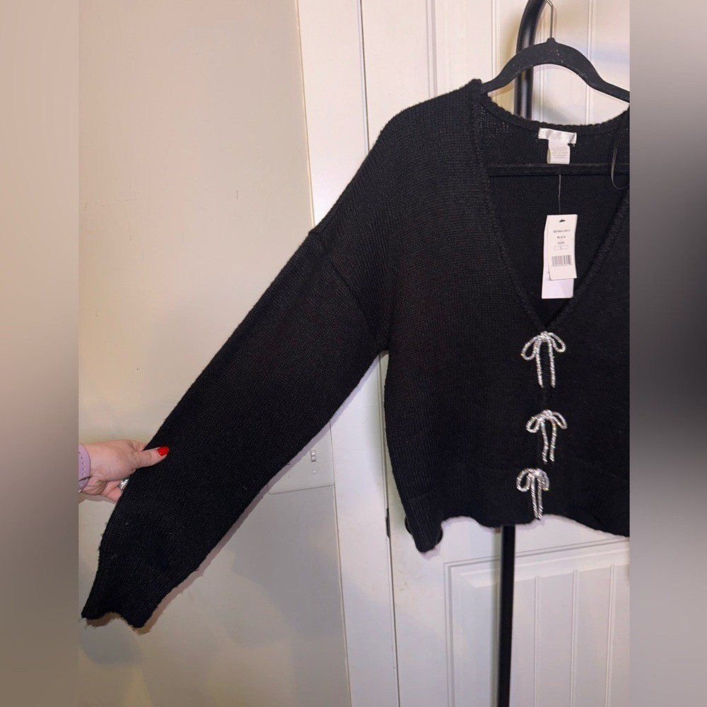 NWT Design History Size Large Black Sweater with Rhinestone Bling Bow Cardigan