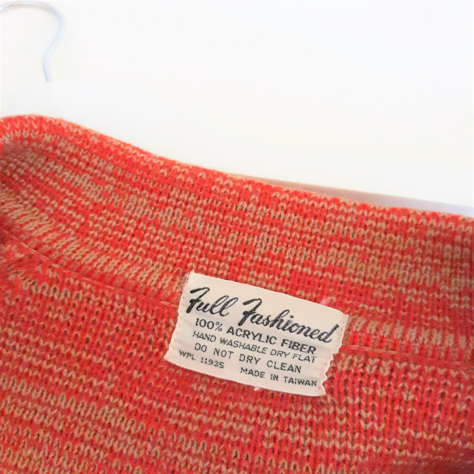 Vtg. 70’s Full Fashioned Heavy Knit Orange Button Front Jacket Size M Pre-Owned