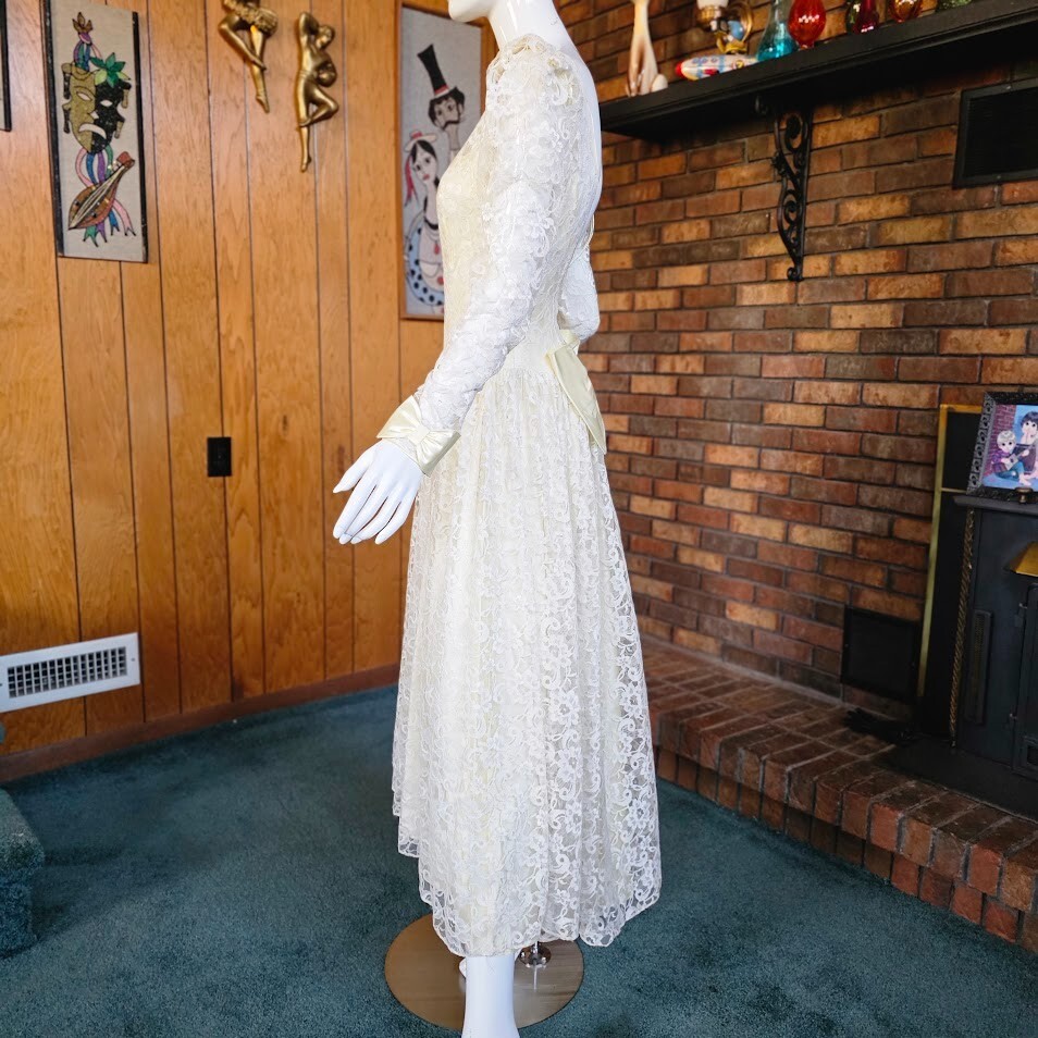 Vtg 80s Victorian Lace Alfred Angelo Illusion White Wedding Puff Dress Gown S