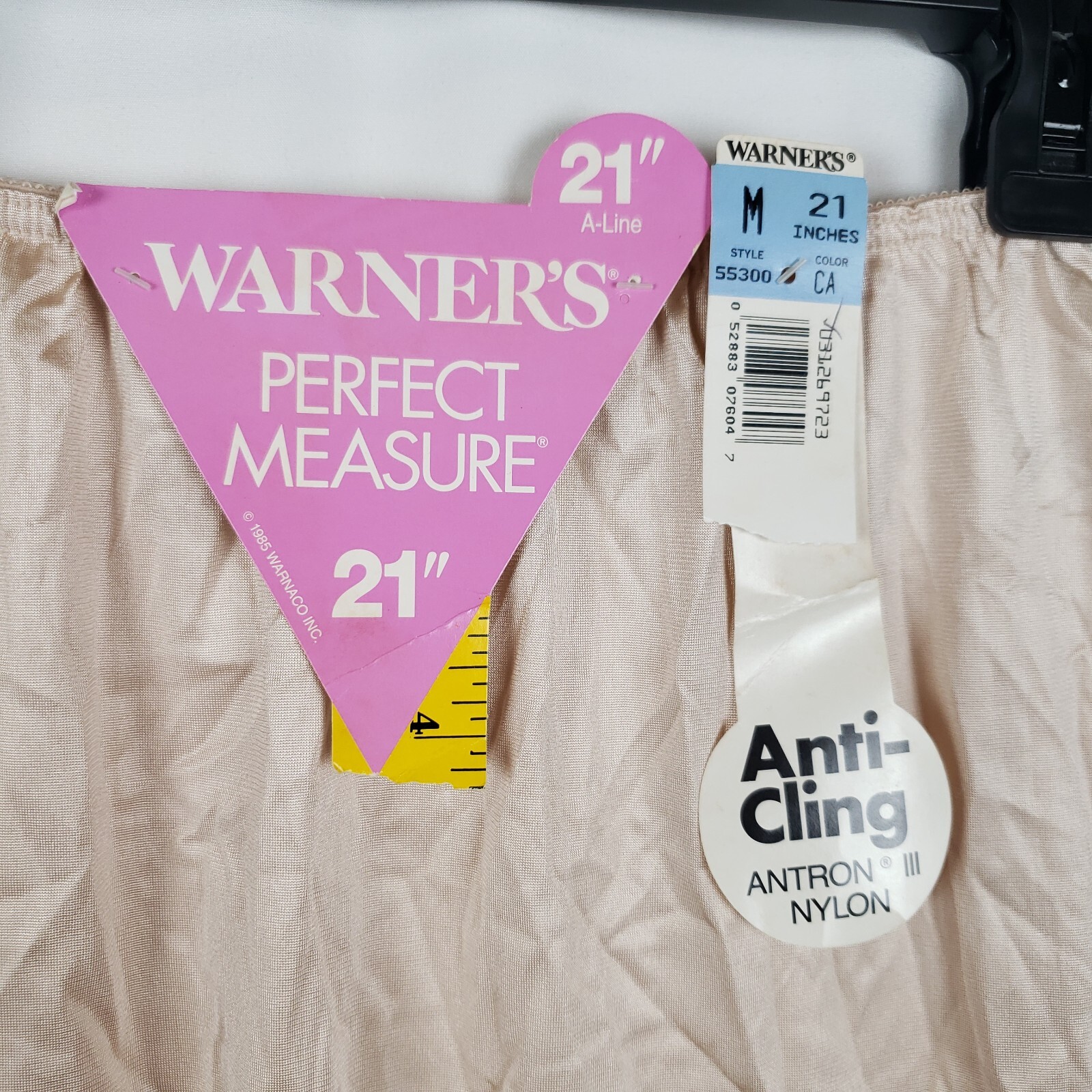 Vtg Warners Perfect Measure Half Slip 21″ Medium Beige Antron Nylon 55300 NOS