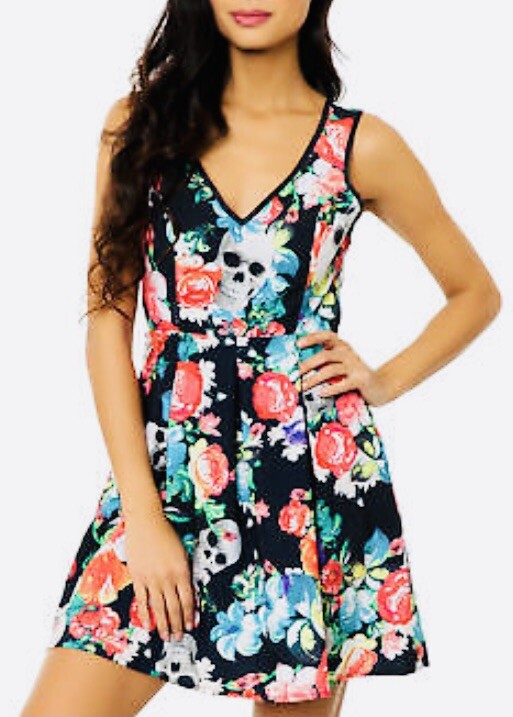 Hot Topic IRON FIST Roaming Heart Dress Flower Skull Punk Gothic SM 2/4