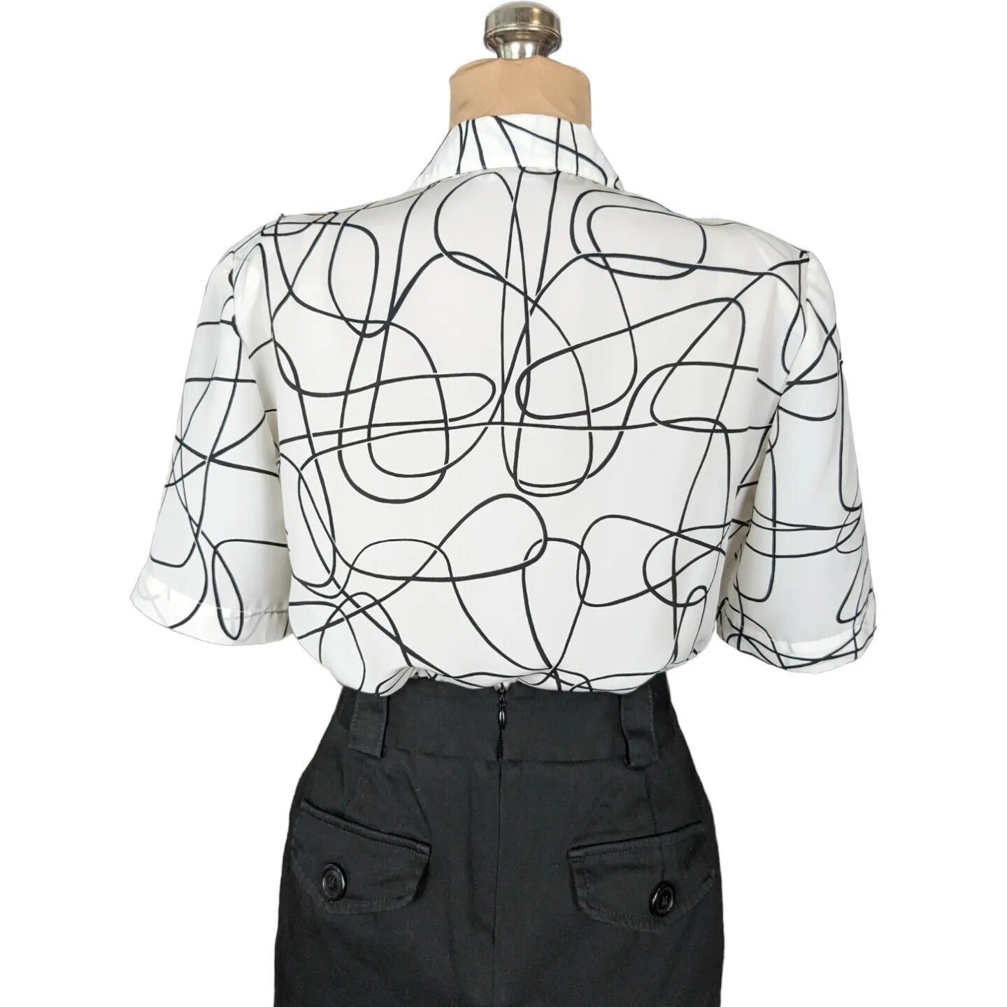 Vtg 80s M/L Lloyd Williams Black White Abstract Blouse Art to Wear New Wave Work
