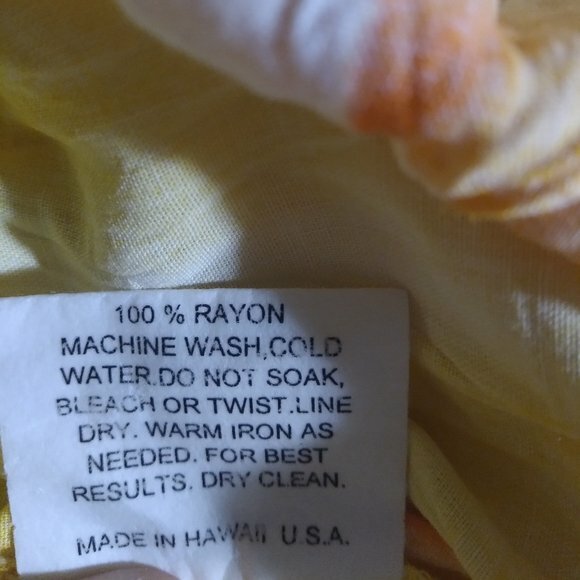 Vintage Jams World Daffodil Pattern Hawaiian Dress