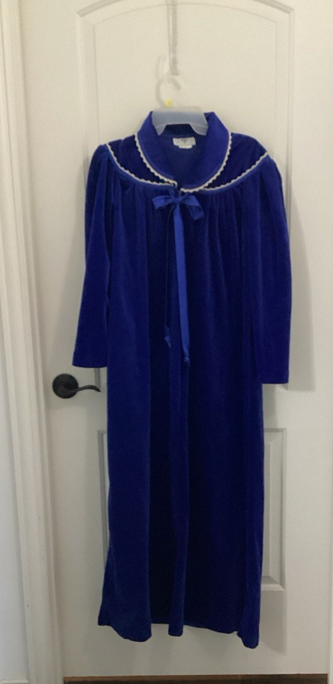 Vintage 1970s Royal Blue Velour Arnel Triacetate Long Robe / Nightgown