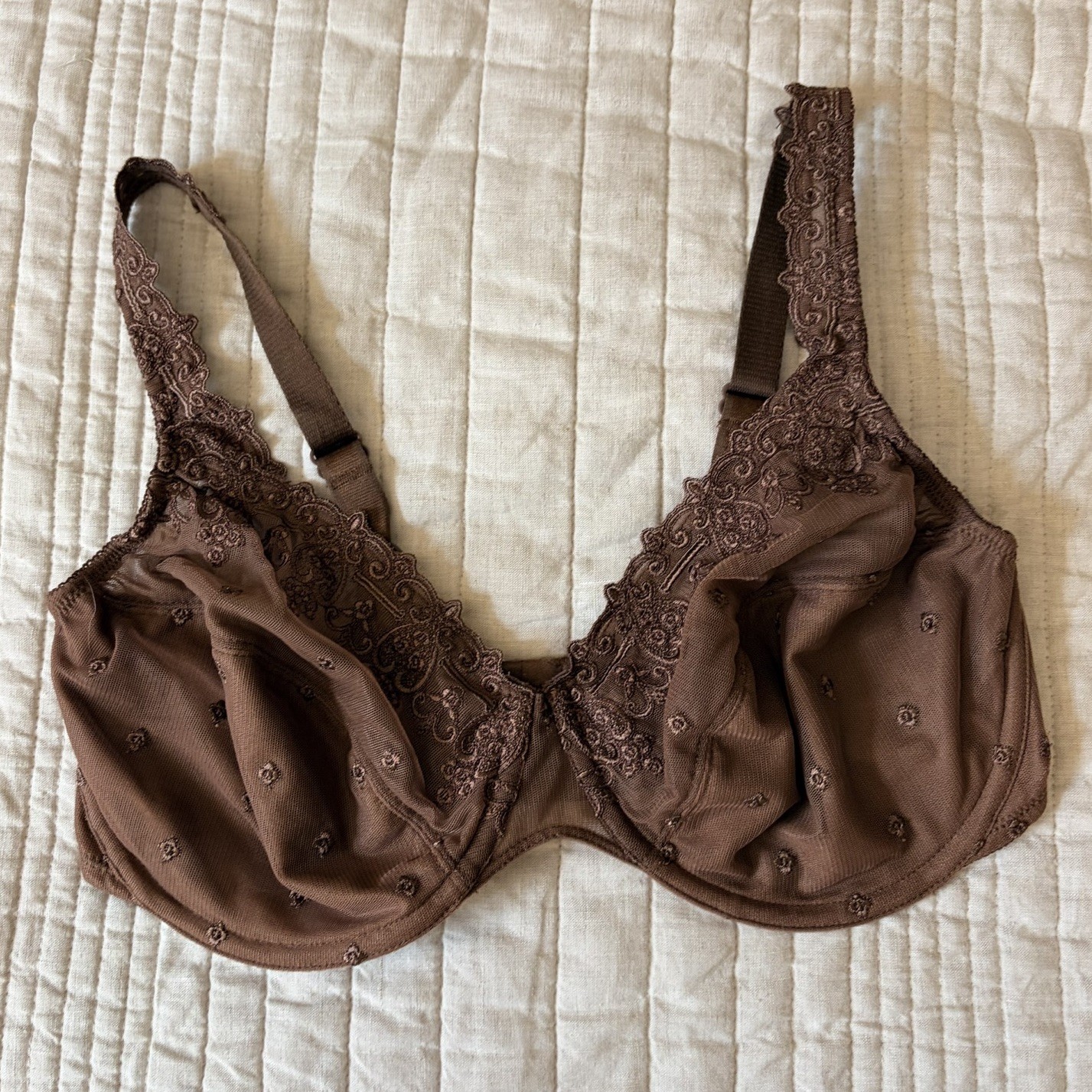 Vintage BALI 3573 Lace sz 40D Floral Embroidered unlined UW Bra Cafe Mocha Sheer