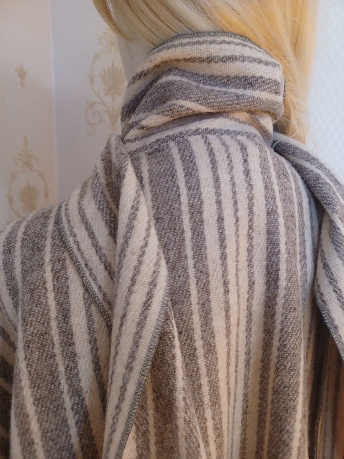 Vintage 1960s/1970s Grey Stripe Wool Boho Victorian Cottagecore Cloak Coat