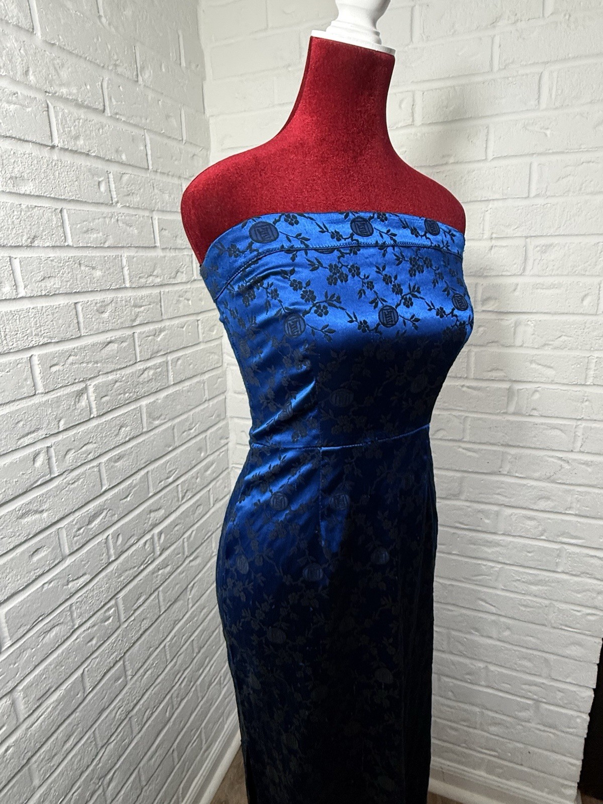 Vintage 90s L.A. Glo S Blue Black Floral Brocade Strapless Maxi Dress USA