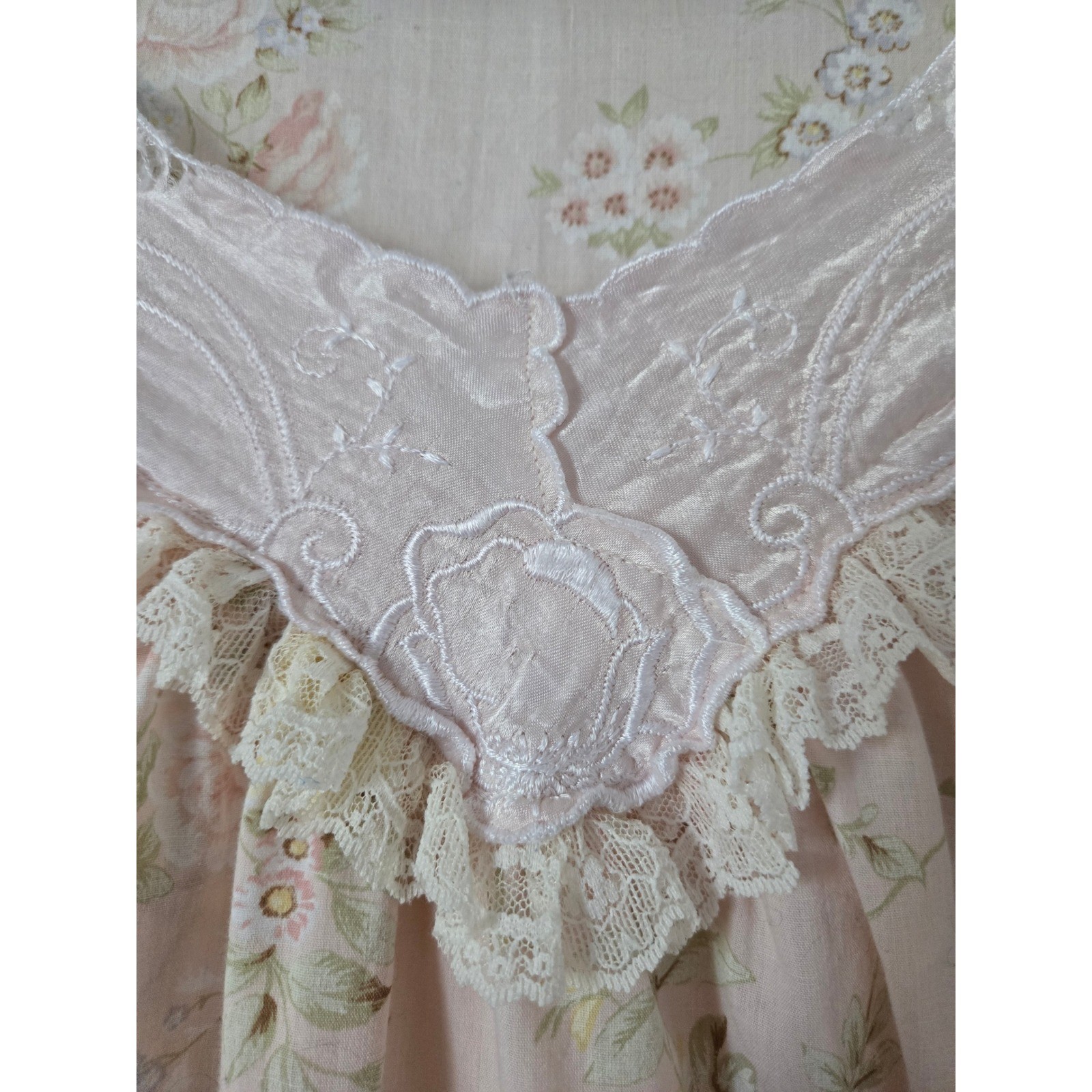 Vintage Cliche Tea Rose Lace Trim Nightgown Sleep Dress Shabby Chic Cottagecore