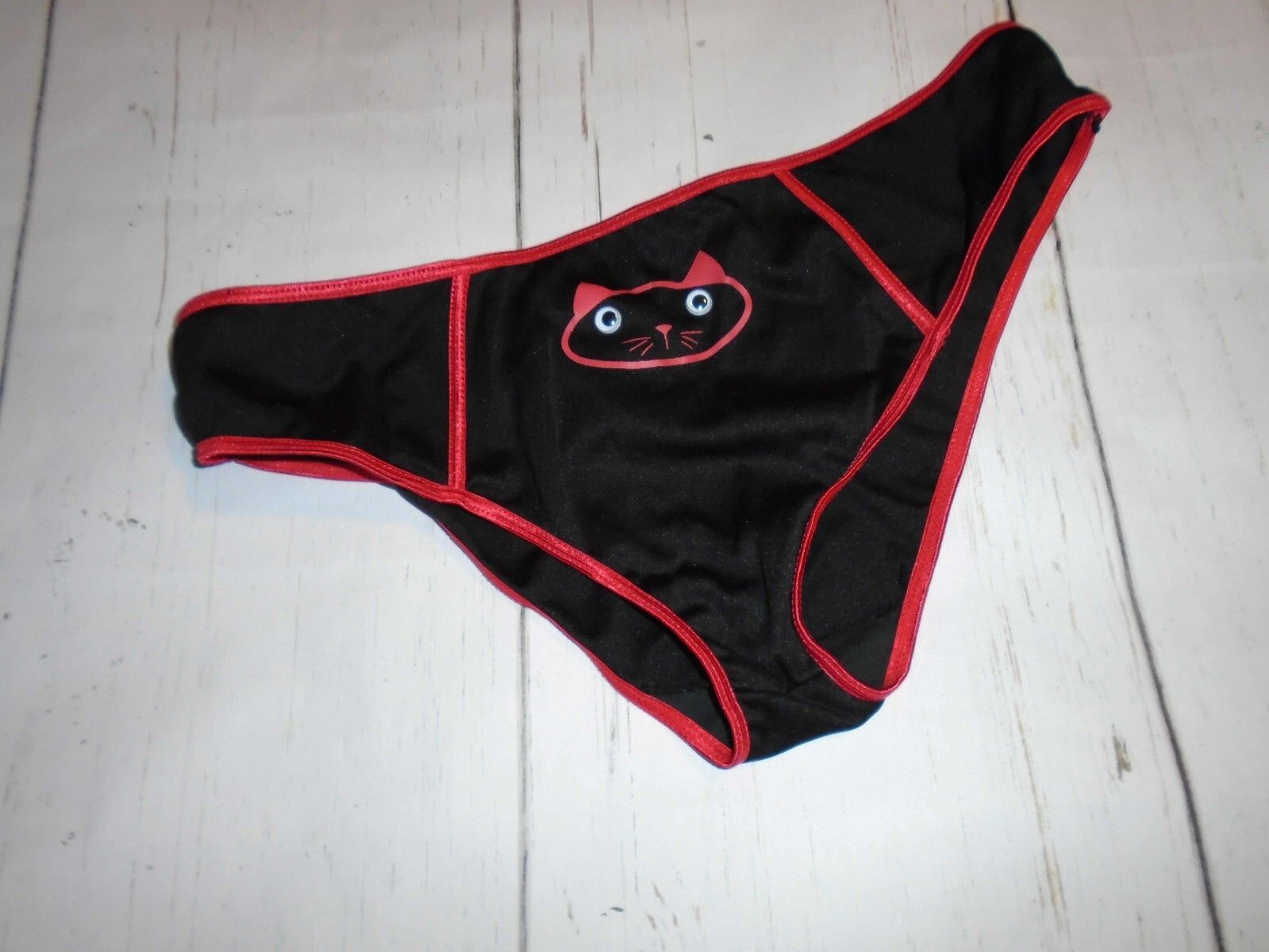 NWT Googly Eye Black Cat Vintage Y2K Women’s Low Rise Hipster Panties L 7
