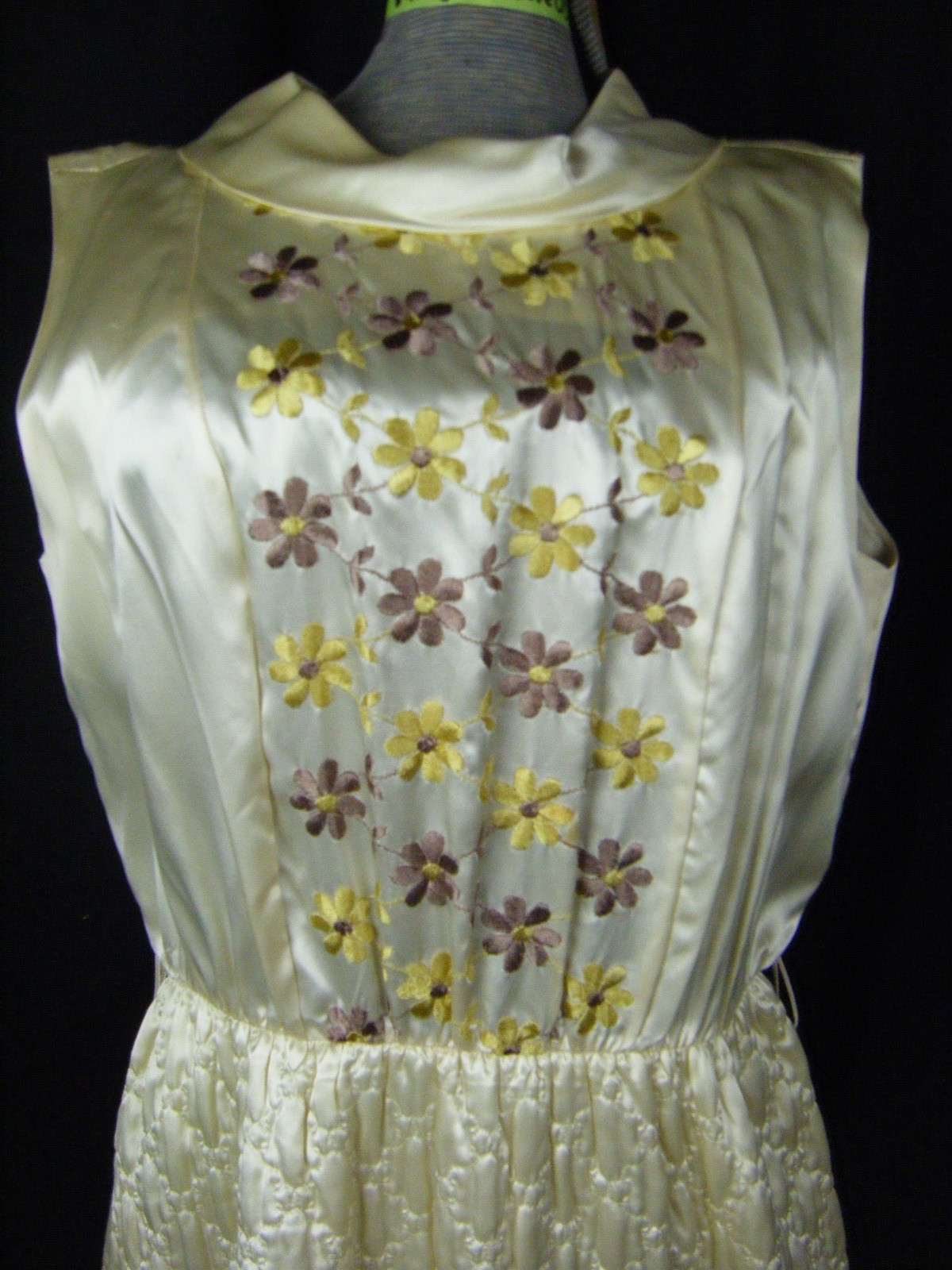 Vtg 60s Cream Satin Floral Embroidered Quilted Long Dress-Bust 44/L
