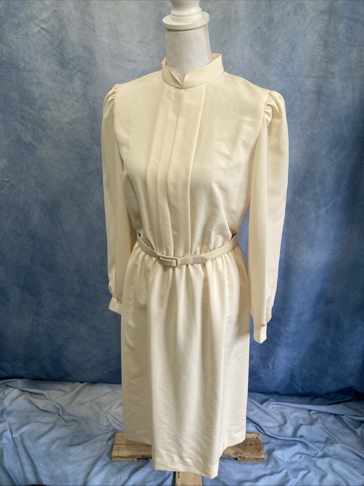 Vintage 1970s David Warren Ivory Midi Dress Belt XS Puffy Sleeve Wedding Bridal