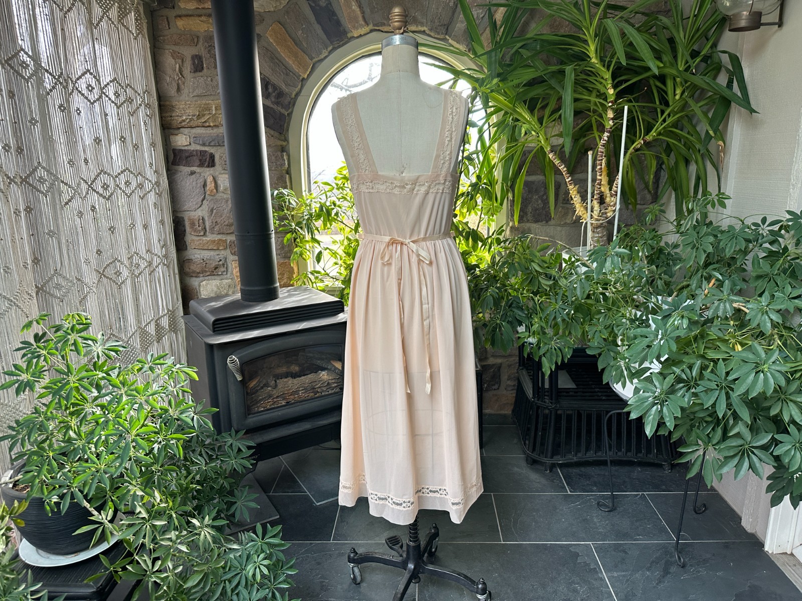 Vintage 1960s Peach Nylon and Lace Nightgown Luxite by Kayser