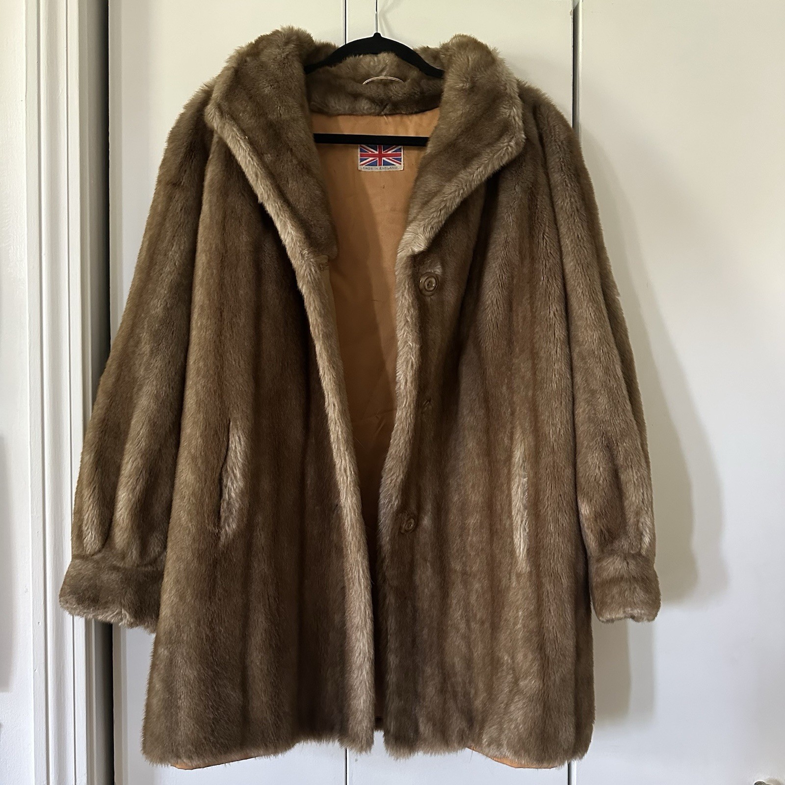 Vintage 60s/70s Made In England Brown Striped Faux Fur Coat Tissavel France L