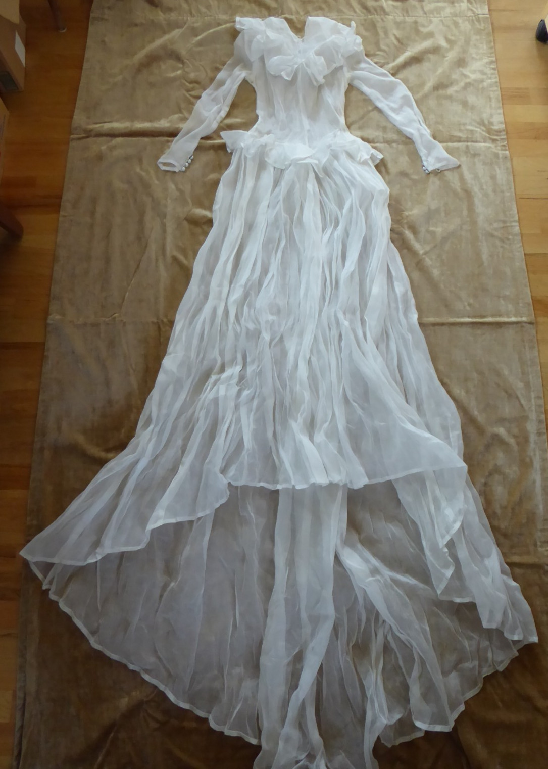 Vintage 1930s White Organza Dress Long Sleeve Wedding Bridal Gown w. Train, Tiny