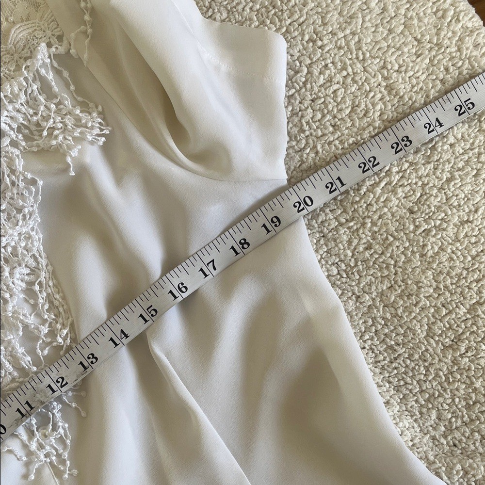 Vintage casual cocktail feminine Chic White Fringe Blouse size 12