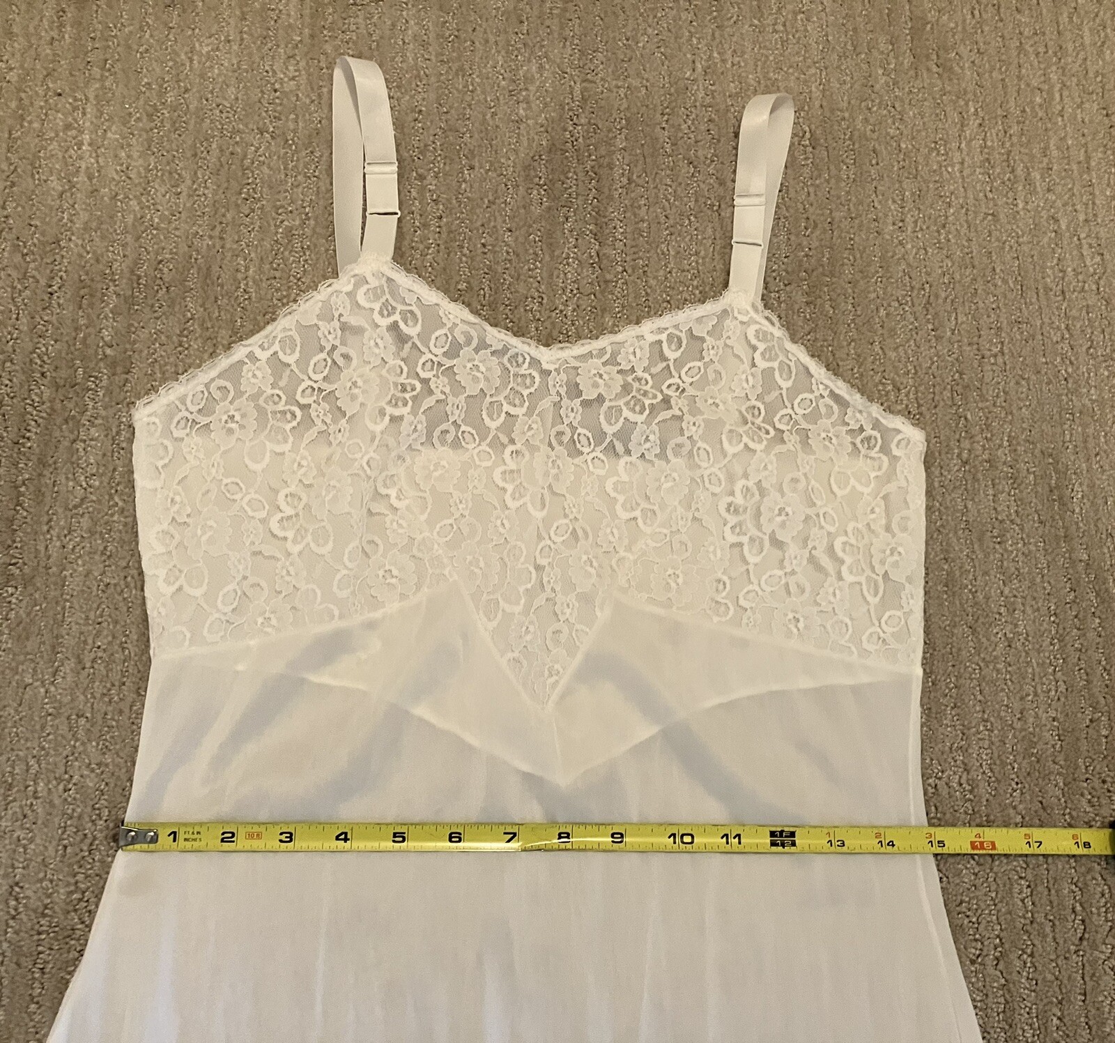 Vintage Set Of 2 DUTCHMAID White 100% Nylon & Lace FULL SLIP – Size 34 S