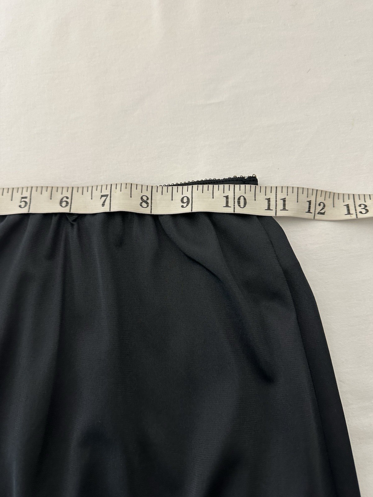 Vtg 70s Warners Perfect Measure Black Half Slip Skirt Scalloped Lace Hem S 21×32