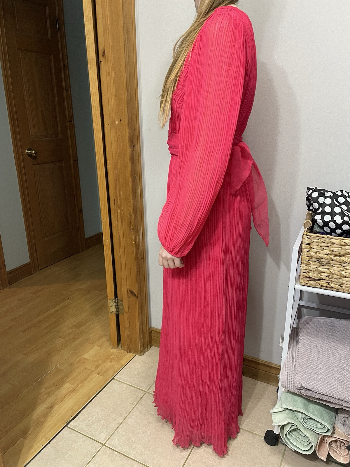 Vintage 70s Anthony Muto Accordion Pleat Evening Poly Chiffon Cape Gown Pink S-M