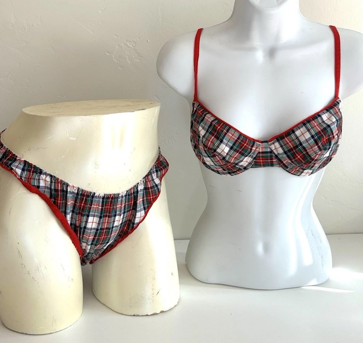 NWOT Vtg Gold Crown Victoria Secret 34 C Bra Set S Red Green Plaid Xmas