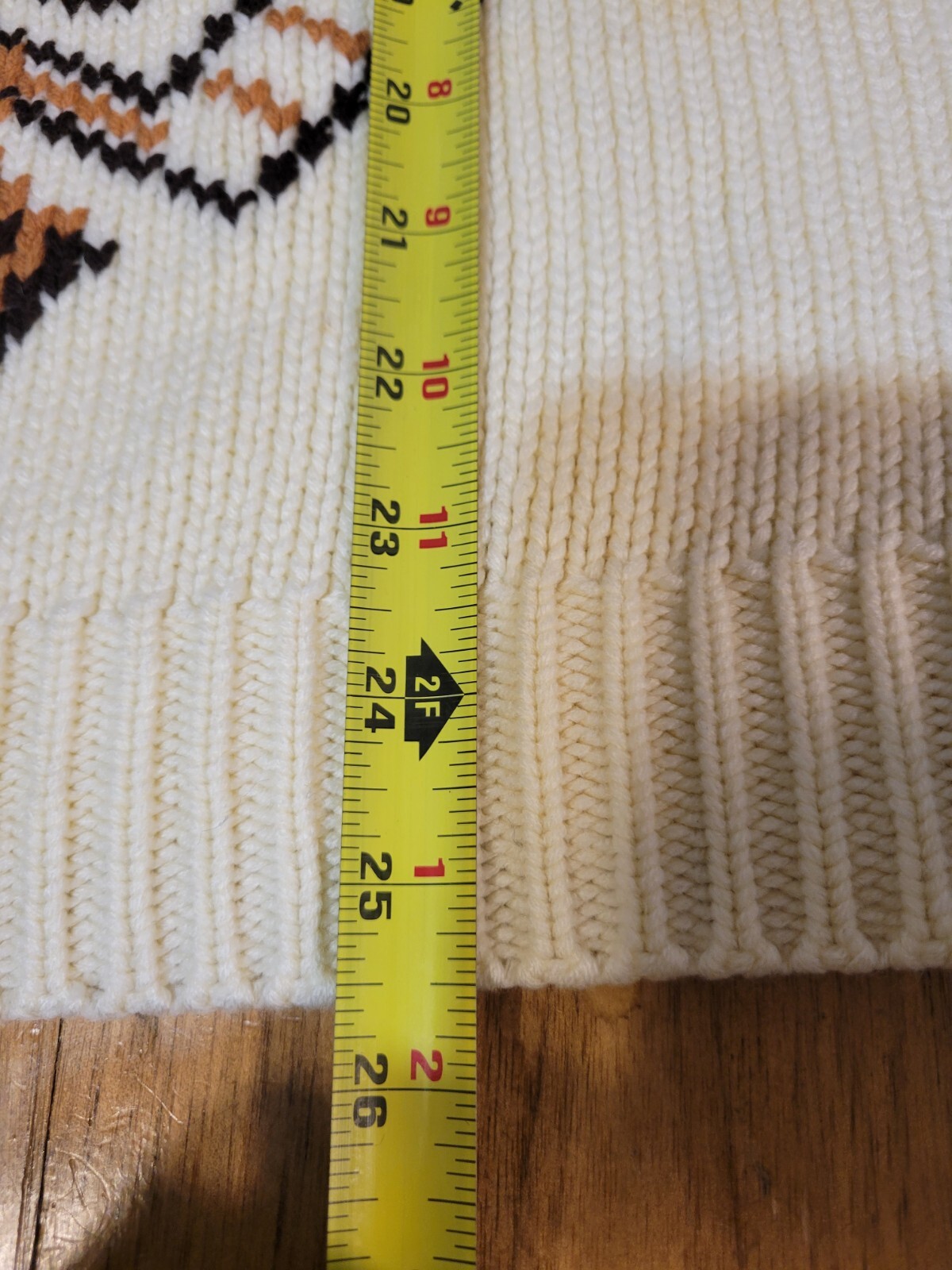 Vintage Sigallo medium vintage ivory and brown crew neck sweater