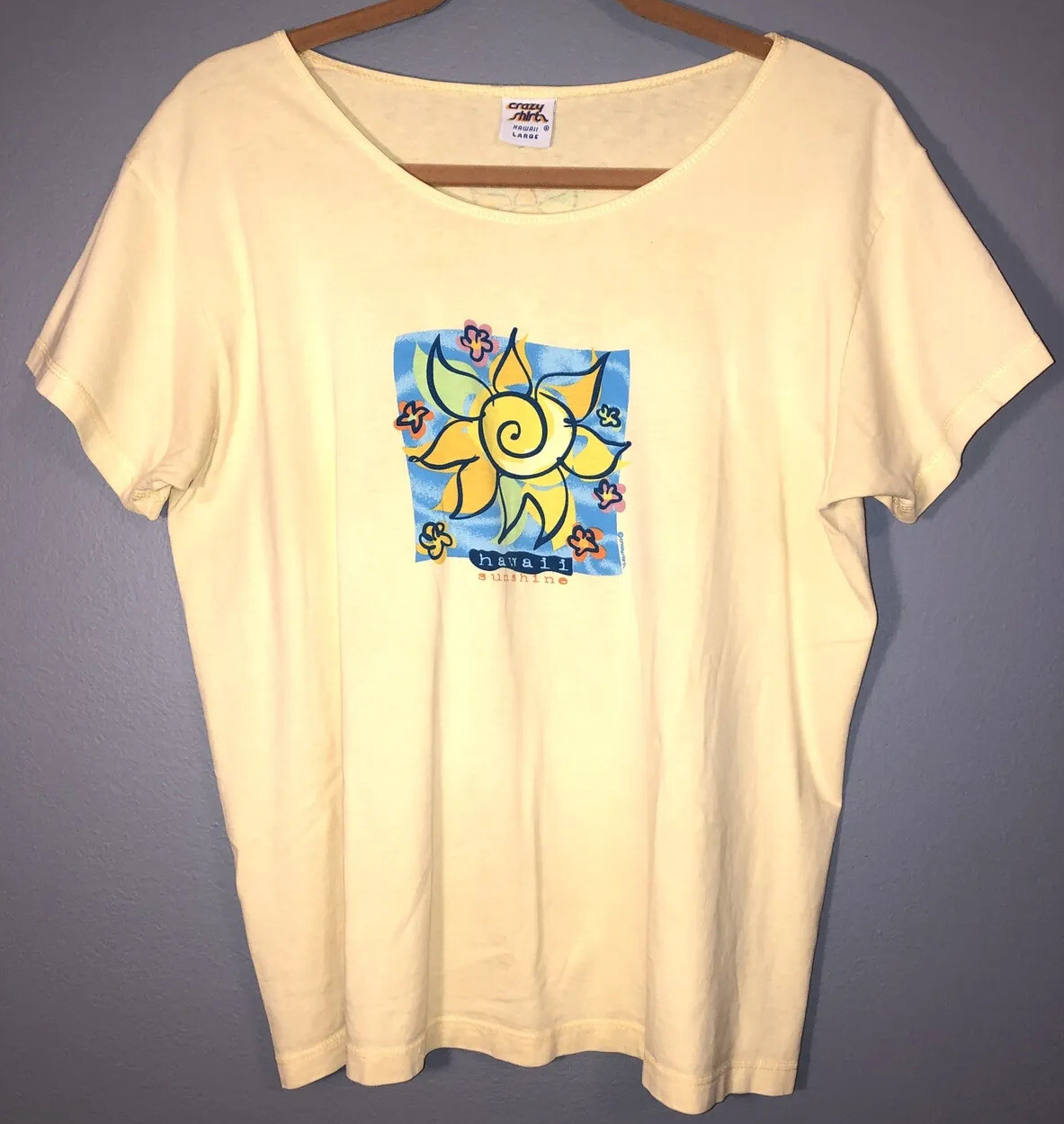 Vintage 90s “Crazy Shirts” Hawaii Sunshine Graphic T Shirt – Large