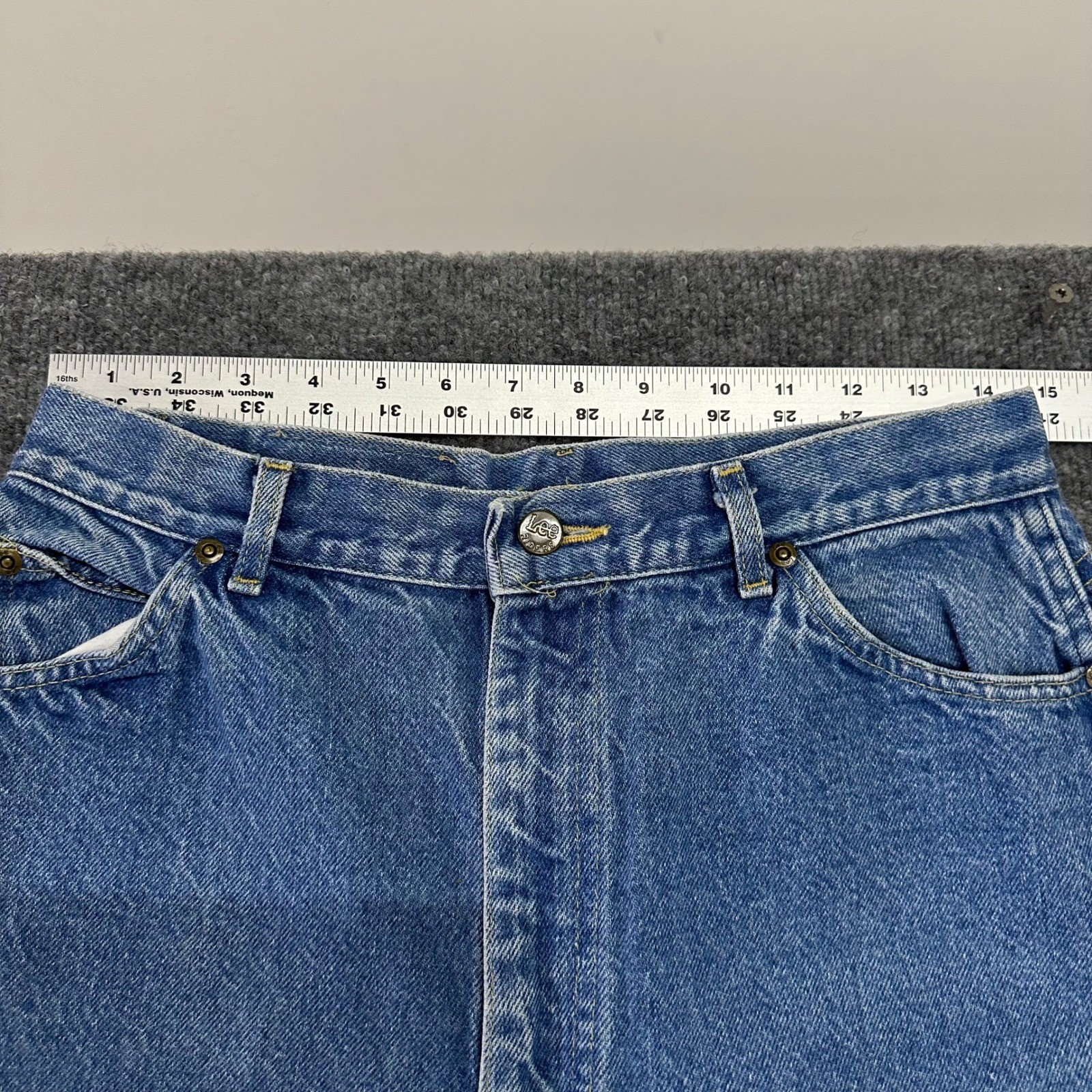 Lee Jeans Womens Size 32×34 Blue High Rise Straight Leg Denim Vintage