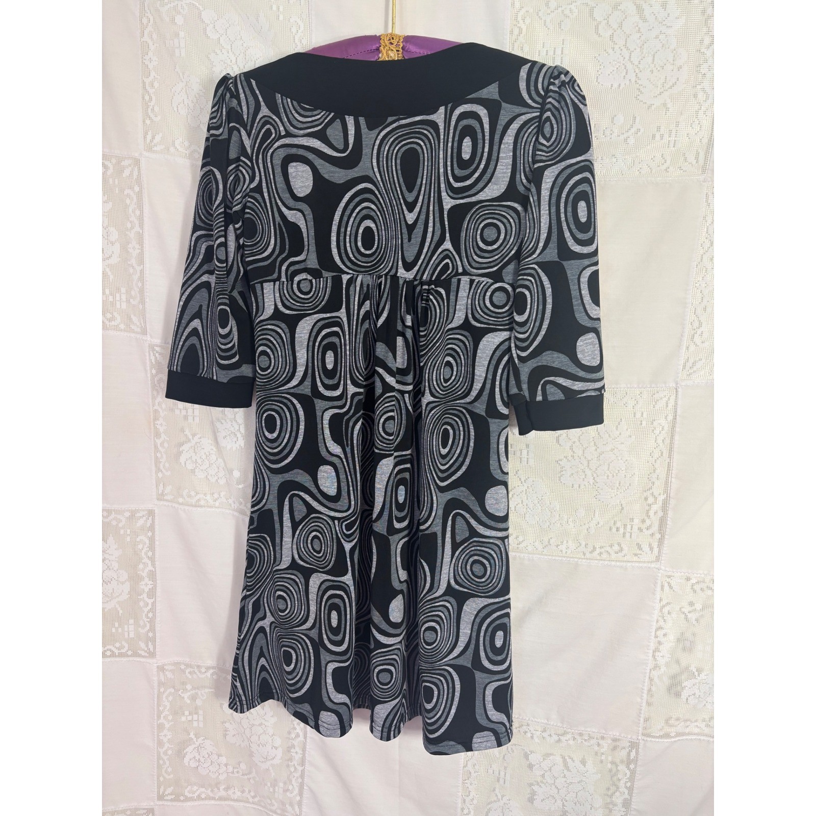 VTG Y2K 60’s/70’s Mod Black+Gray Artsy Retro 3/4 Sleeve Mini Dress Size S-M