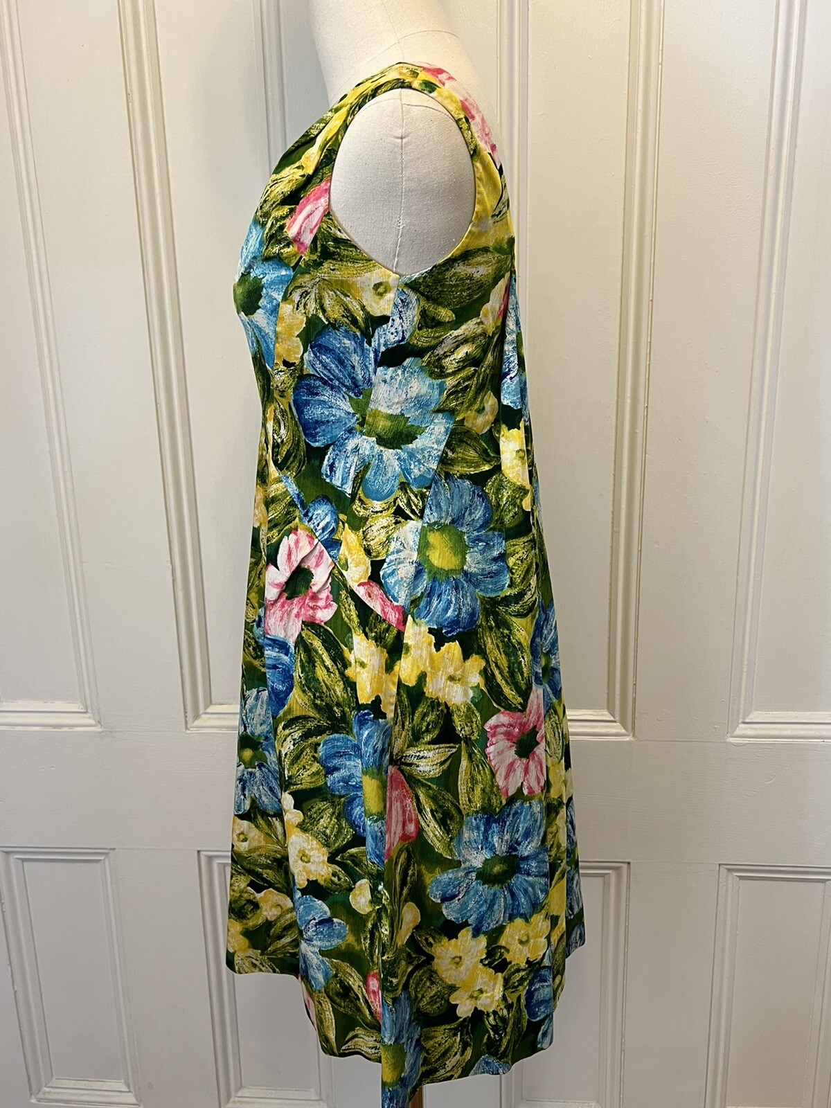 1950s Hawaiian Floral Print Short Dress Kiyomi Hawaii 1960s Caped Cotton