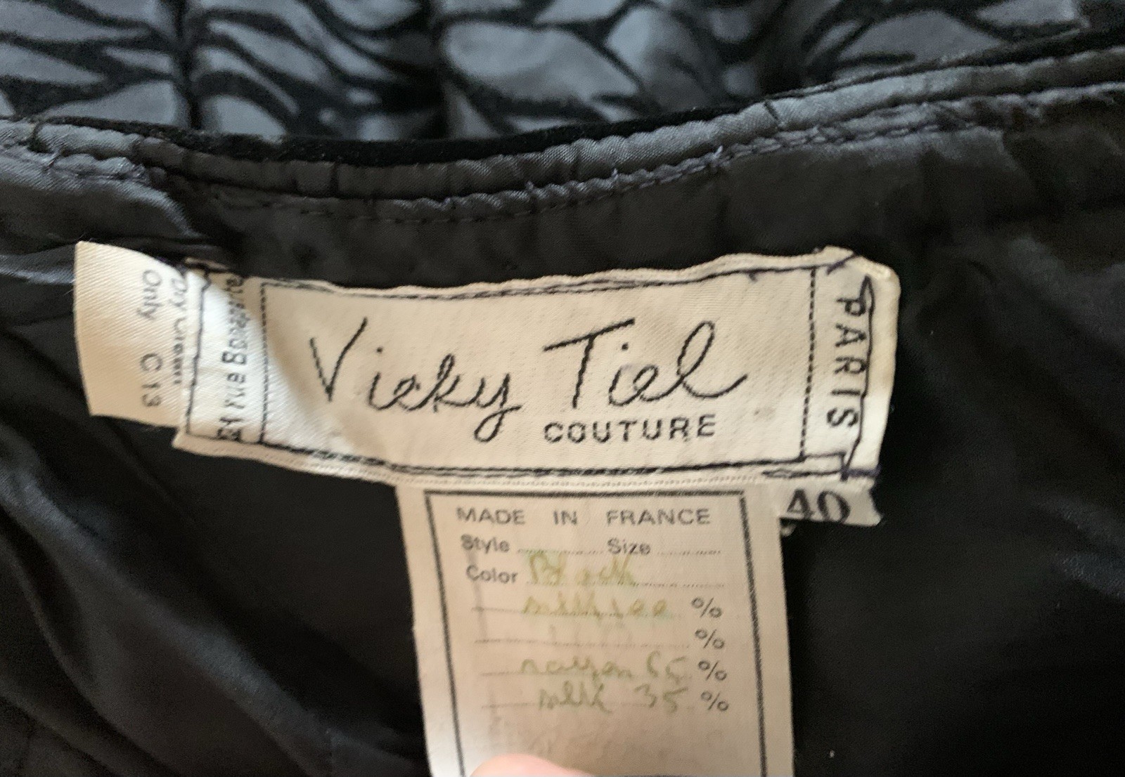 Vintage VICKY TIEL COUTURE 1980’s Velvet Ruffle Cocktail Party Dress Euro Sz 40