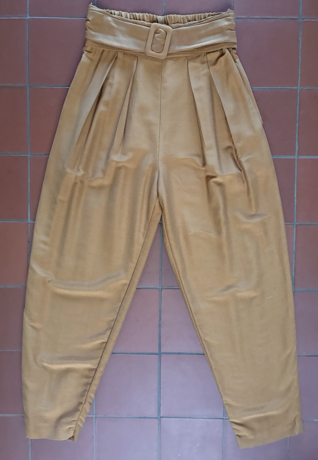 Vintage 90s Tarazzia Brown Pleated High Waisted Tapered Rayon Pants size S