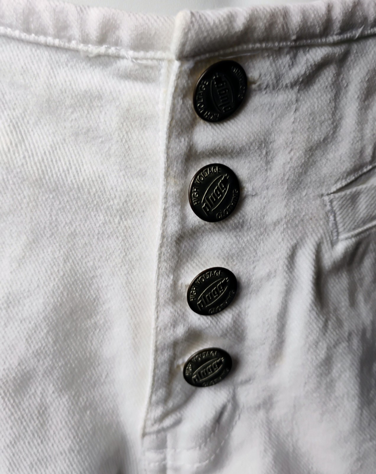 VTG 90’s „plugg Jean Wear” White Denim Button Fly Short Shorts 7