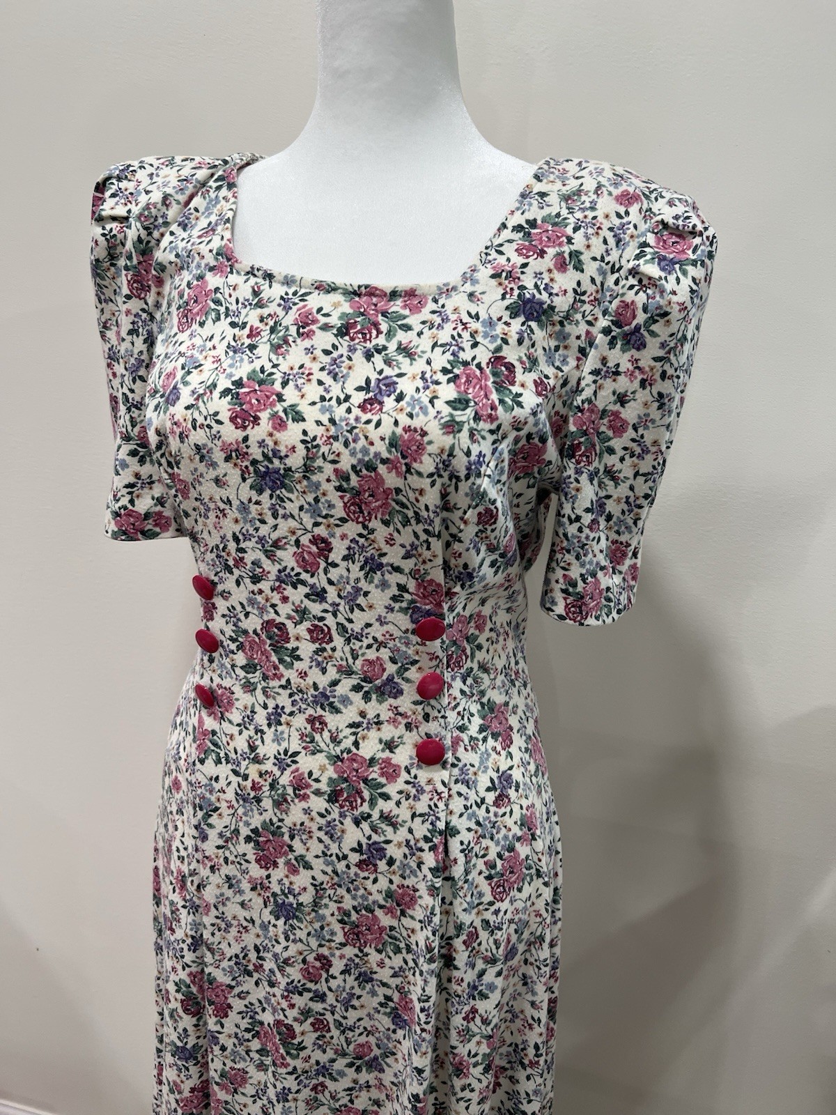 Vintage Tabby Floral Dress 70’s Size Medium