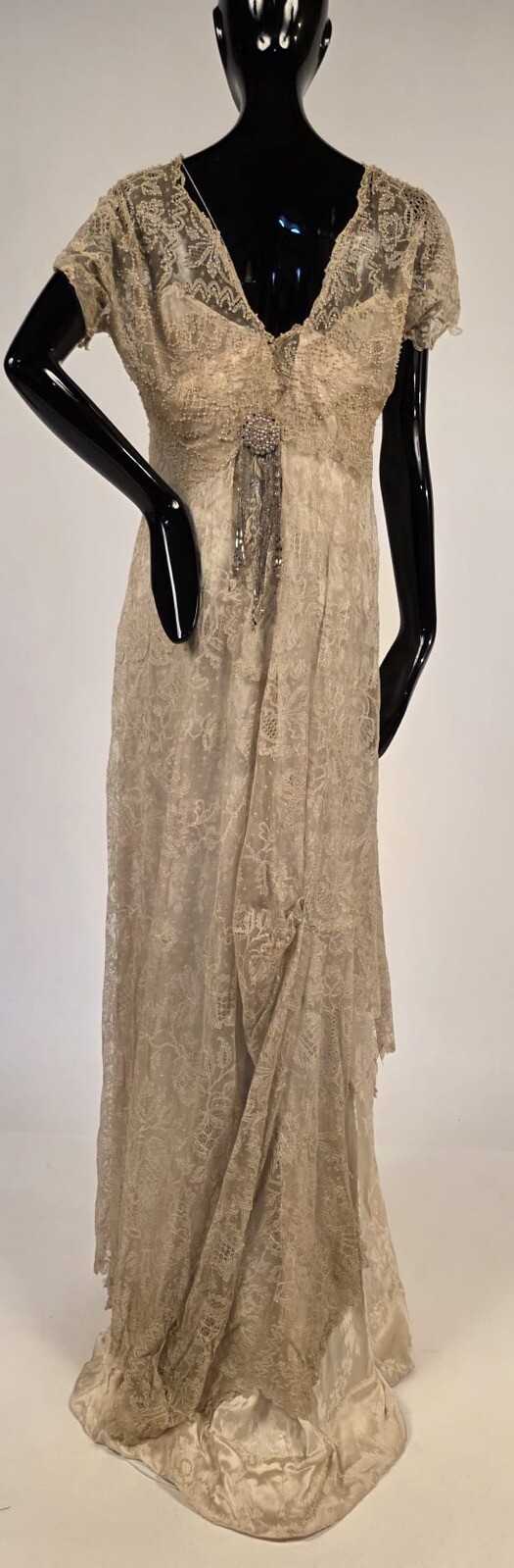 TITANIC ERA LG SIZE EDWARDIAN 1912 PEARL BEADED LONG BLONDE LACE EVENING DRESS
