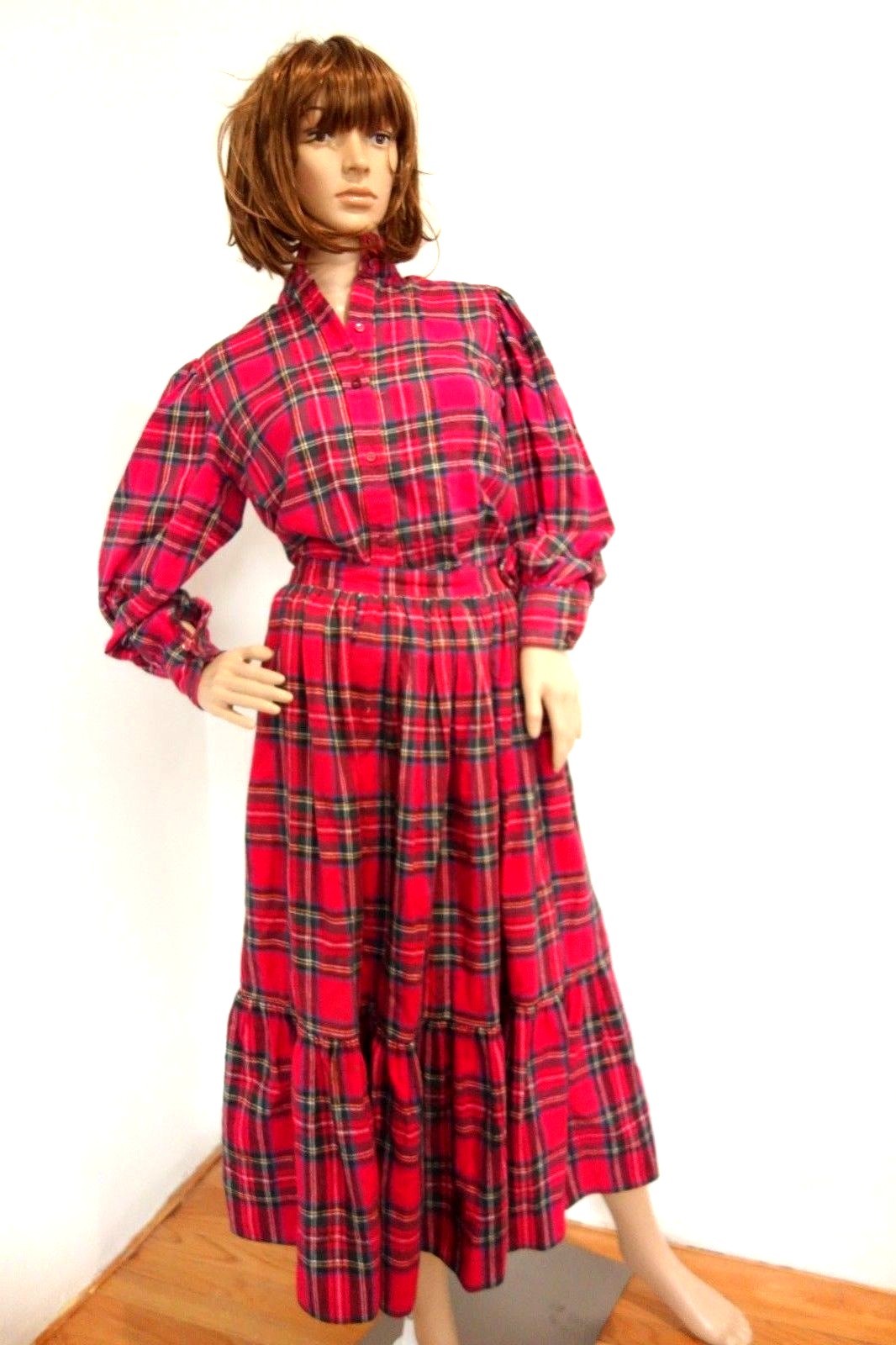 VINTAGE B. ALTMAN AND CO. RED TARTAN PLAID FLANNEL SKIRT ENSEMBLE OUTFIT M