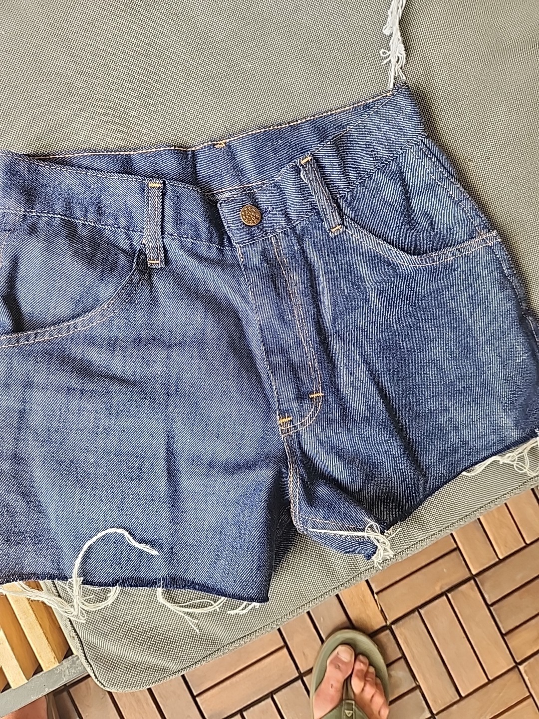 vintage 70’s cutoff denim shorts sears 27″ w cuttoffs jean amazing