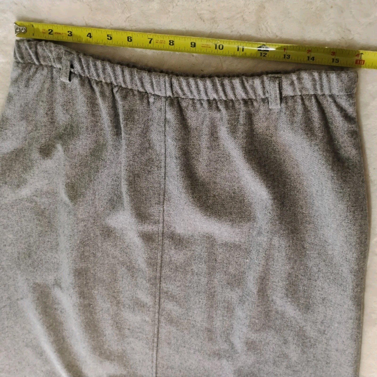 Vintage The Tog Shop Wool Skirt Gray Midi A-Line Size 12 USA Classic Minimalist