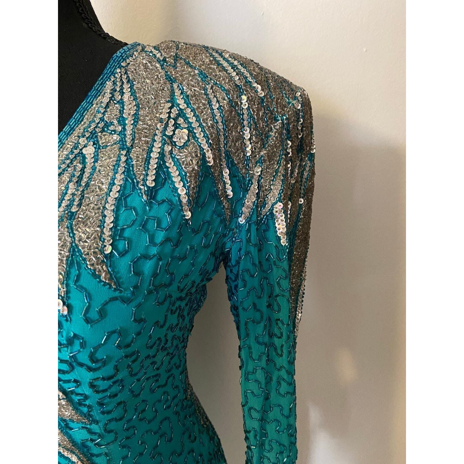 Vintage 80s Naeem Khan Riazee Nights Beaded sequined Teal 100% Silk Gown size 6