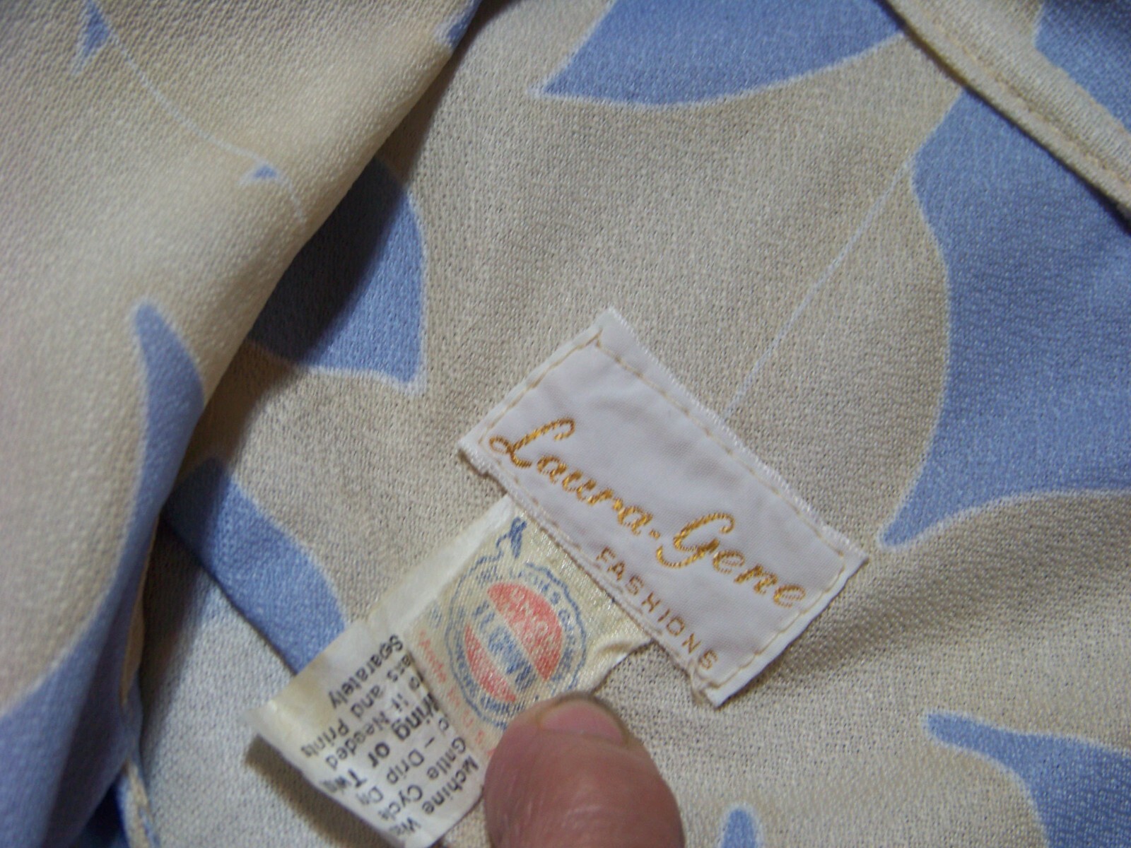 Women’s Vintage Laura Gene Fashions Dress – M-L (see Measurements)