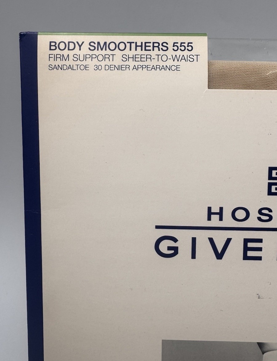 VTG Givenchy Body Smoothers Pantyhose Style 555 La Creme Size D NOS 1999 Sealed