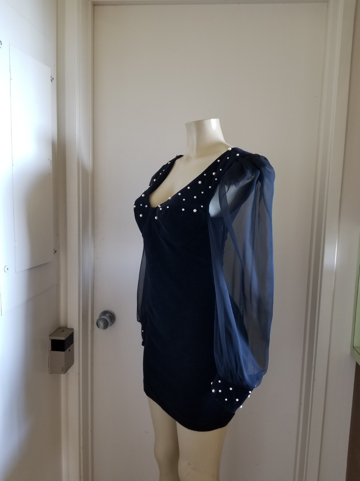 Vintage 80s Karen Okada climax david Howard pearls velour dress
